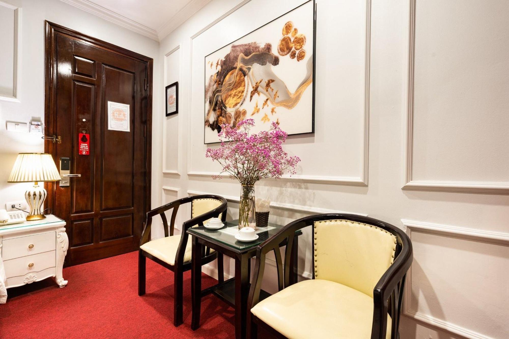 Kieu Anh Hotel - 81 Trung Kinh - By Bay Luxury Hanoi Exterior foto