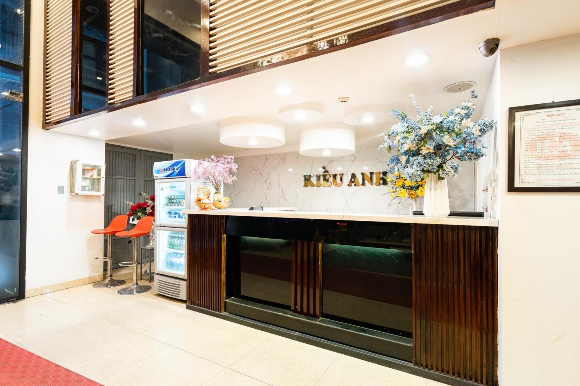 Kieu Anh Hotel - 81 Trung Kinh - By Bay Luxury Hanoi Exterior foto